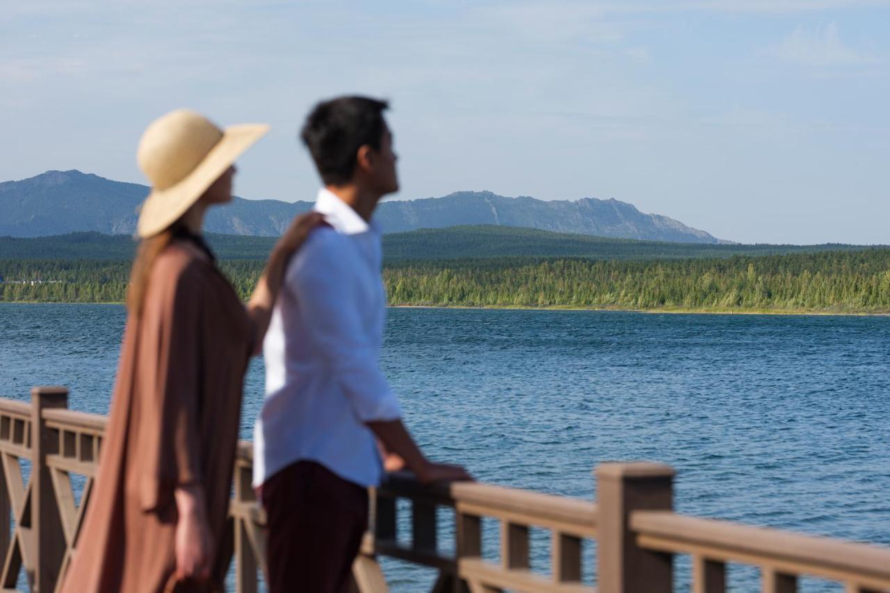 Rixos Borovoe Hotel Shchuchinsk Ngoại thất bức ảnh View of the lake